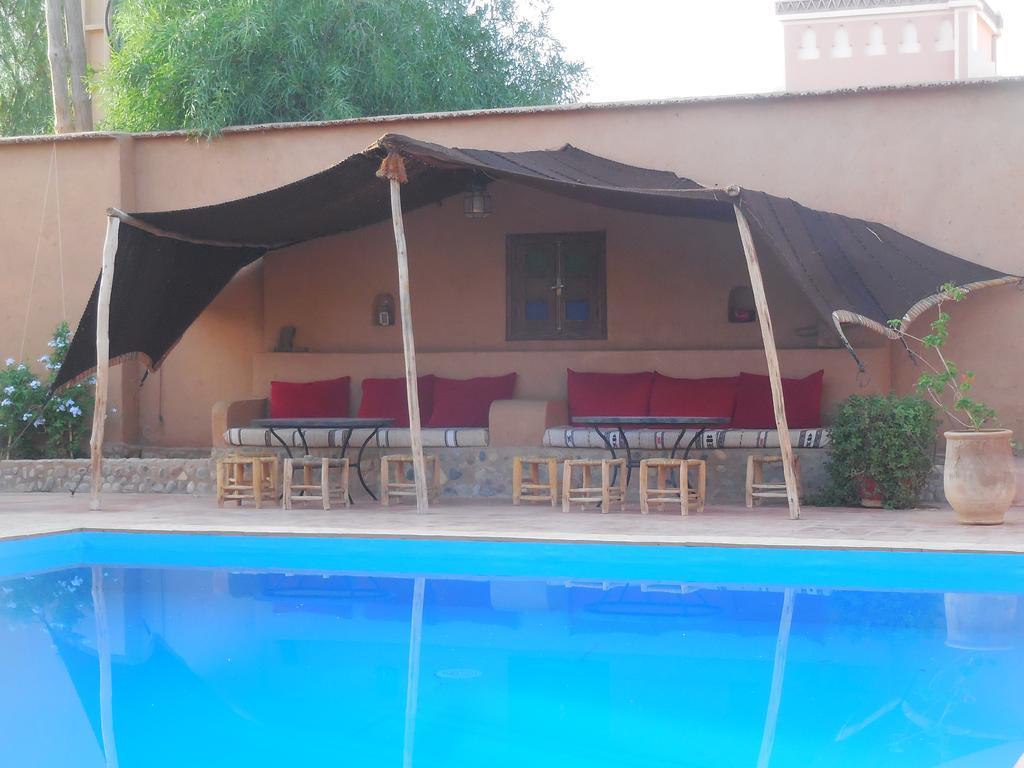 Riad Dar Bergui Warzazát Exteriér fotografie