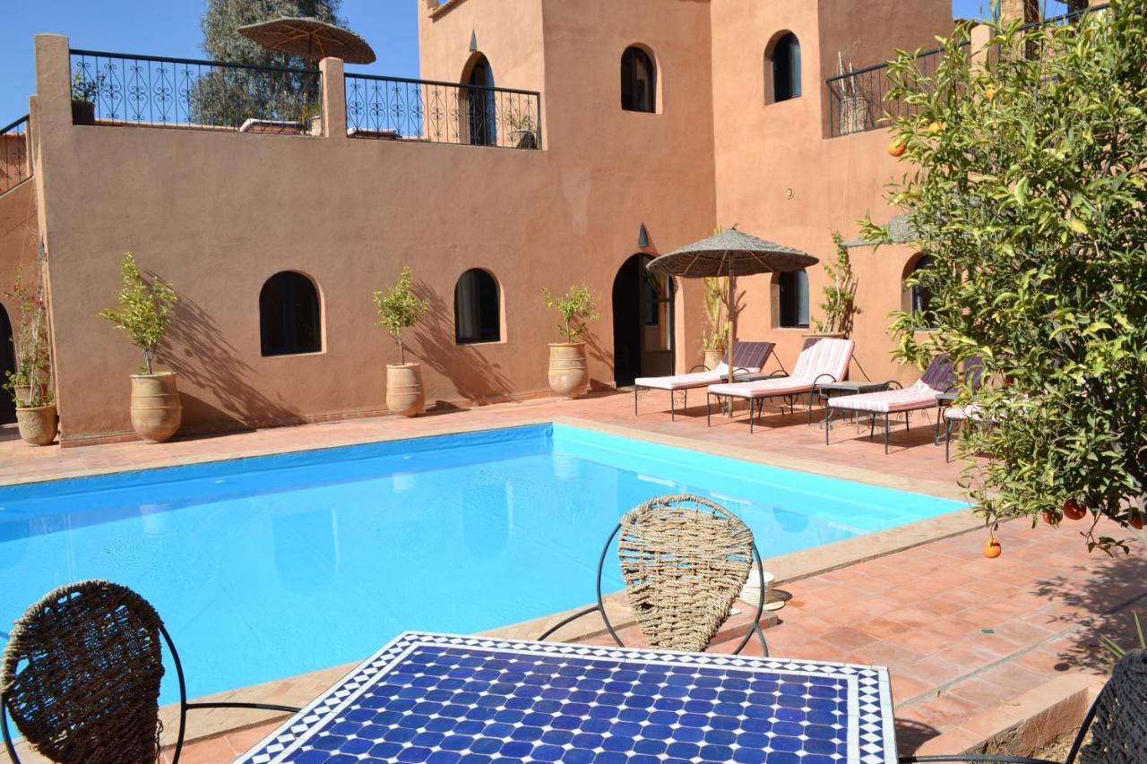 Riad Dar Bergui Warzazát Exteriér fotografie