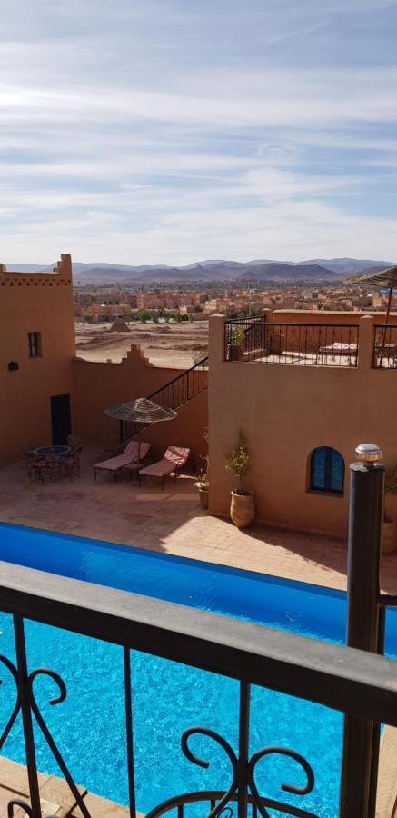 Riad Dar Bergui Warzazát Exteriér fotografie